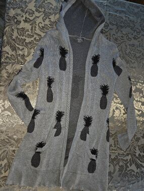 Belle By Belldini Gray Hooded Cardigan with Black Pineapple Motif